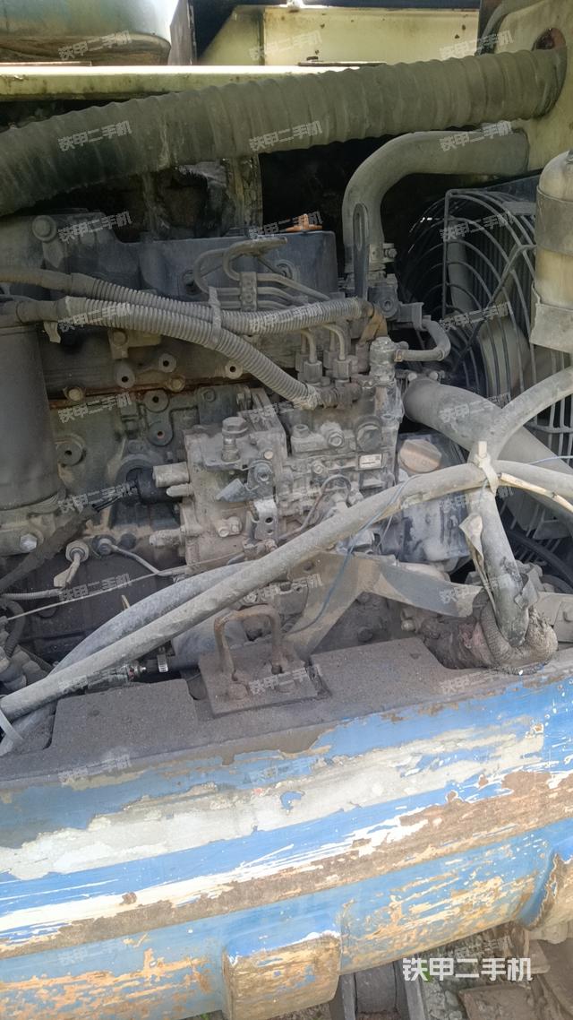 驾驶室整体（整机外观）