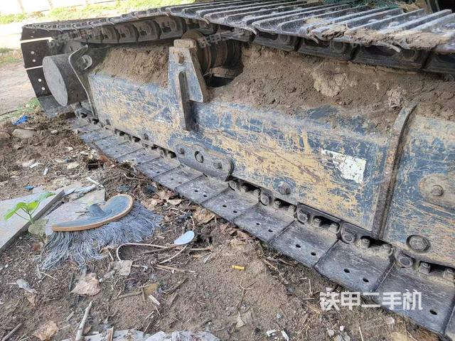 单侧履带整体（整机外观）