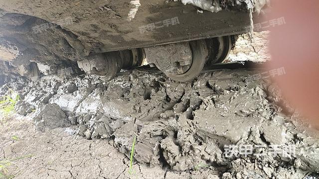 单侧履带整体（整机外观）