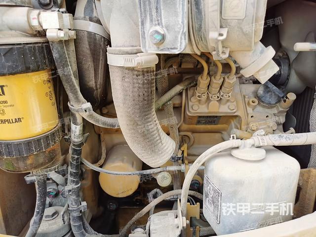 发动机整体俯视（整机外观）