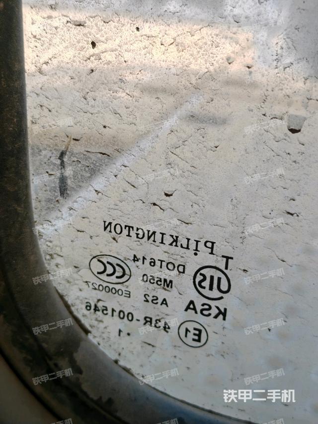 后窗玻璃角標(biāo)(駕駛室部分) 后窗玻璃角標(biāo)(駕駛室部分)