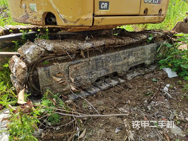 单侧履带整体（整机外观）