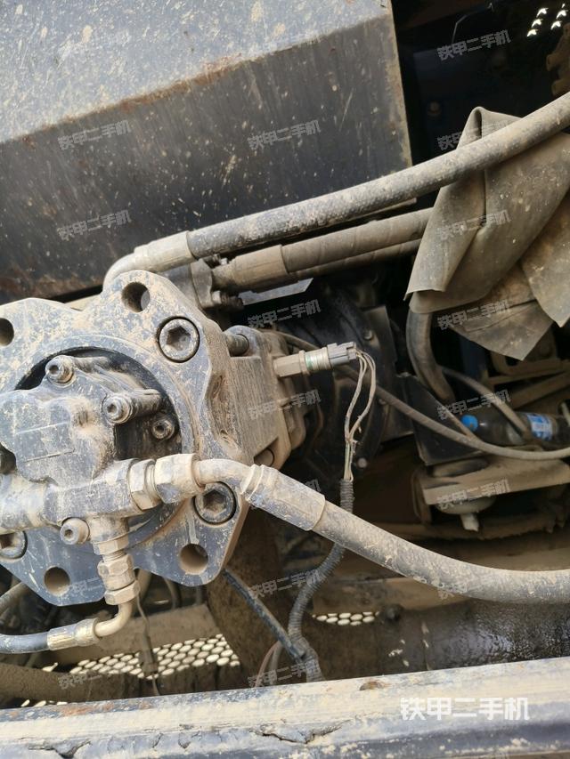 液压泵室（大件舱室）