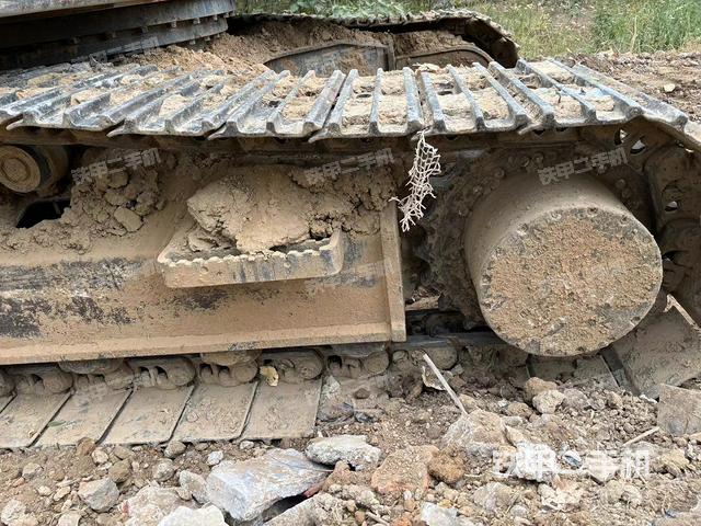 单侧履带整体（整机外观）