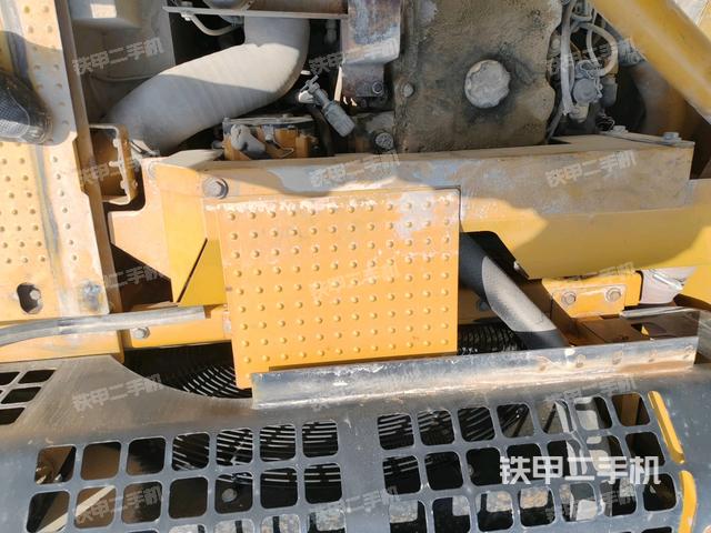 水箱+風(fēng)扇特寫(上車部件) 水箱+風(fēng)扇特寫(上車部件)