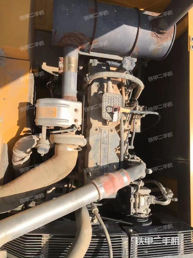 发动机整体俯视（整机外观）