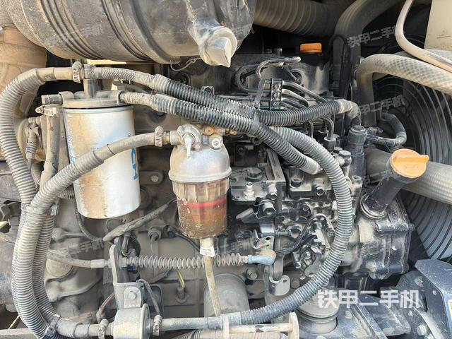 发动机整体俯视（整机外观）