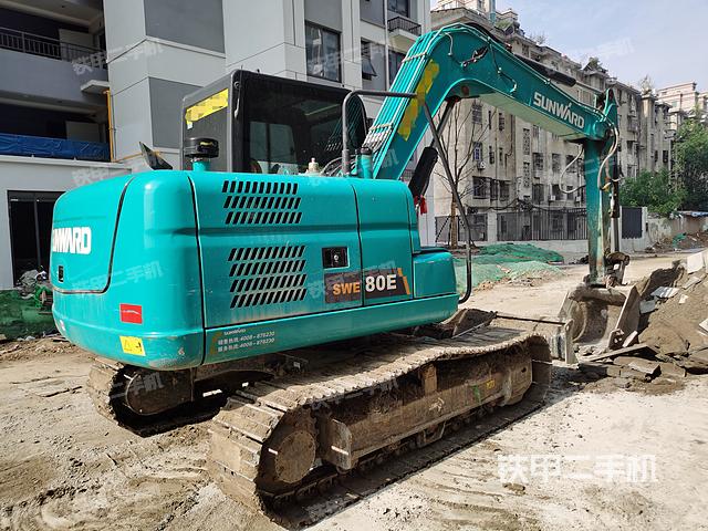 整机右后45°（整机外观）