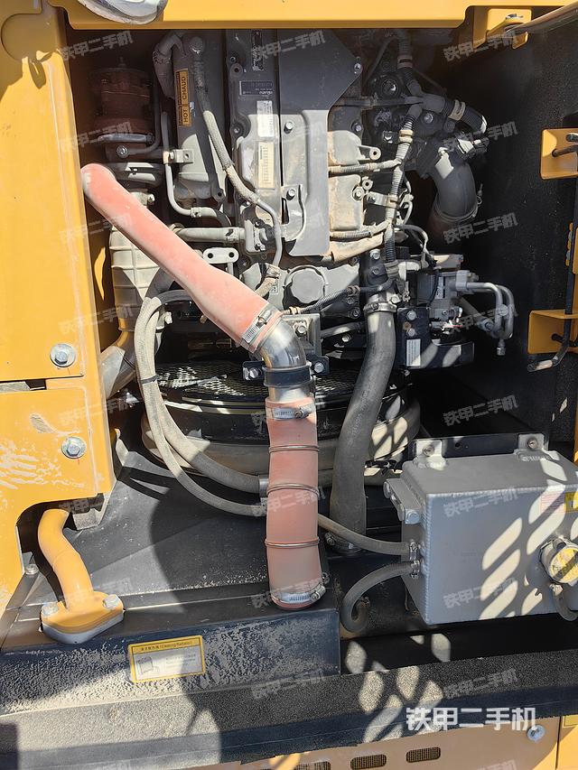 发动机整体俯视（整机外观）