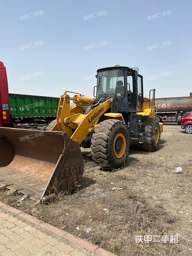 工作装置整体（整机外观及大件）