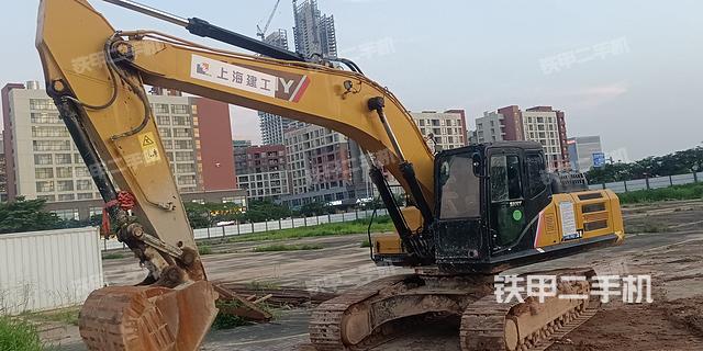 三一重工SY245H挖掘机