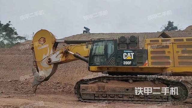 驾驶室整体（整机外观）