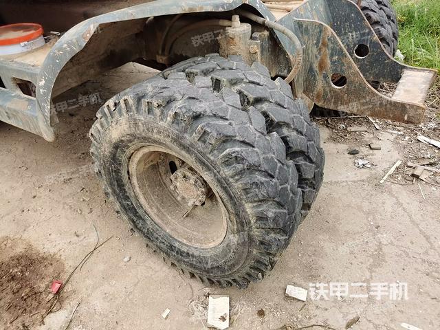 单侧履带整体（整机外观）