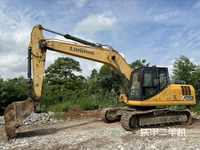 柳工CLG920E挖掘机