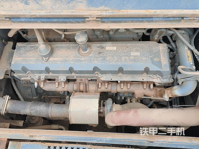 发动机整体俯视（整机外观）