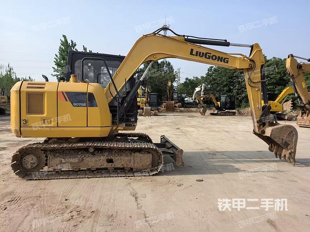 整机右后45°（整机外观）