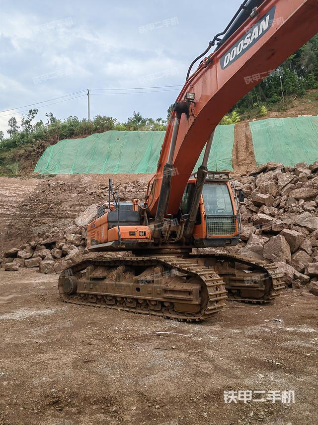 斗山DX520RP-9C挖掘机
