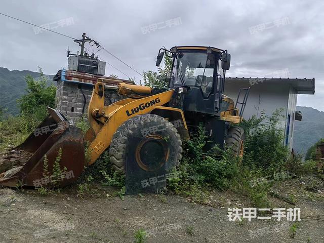 工作装置整体（整机外观及大件）