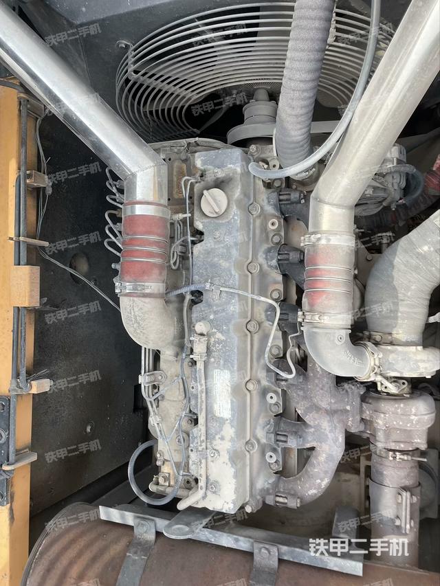 发动机整体俯视（整机外观）