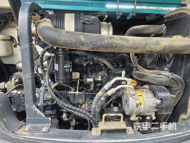 发动机整体俯视（整机外观）