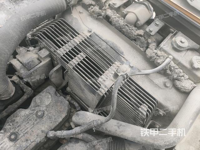 气门室盖螺丝特写（上车部件）