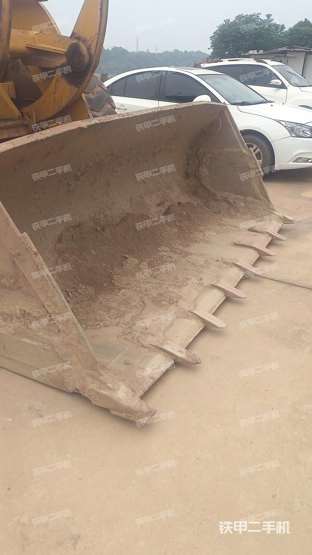 工作装置整体（整机外观及大件）