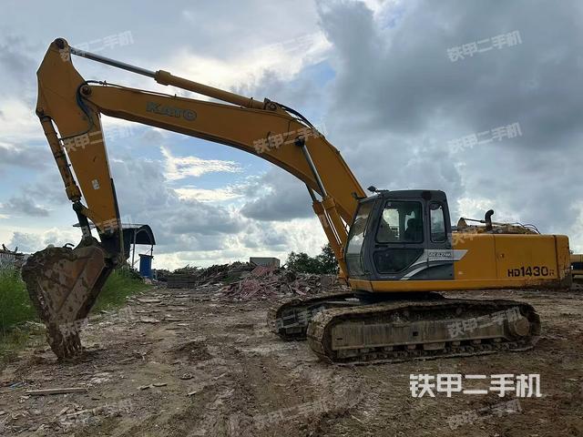 加藤HD1430R挖掘机