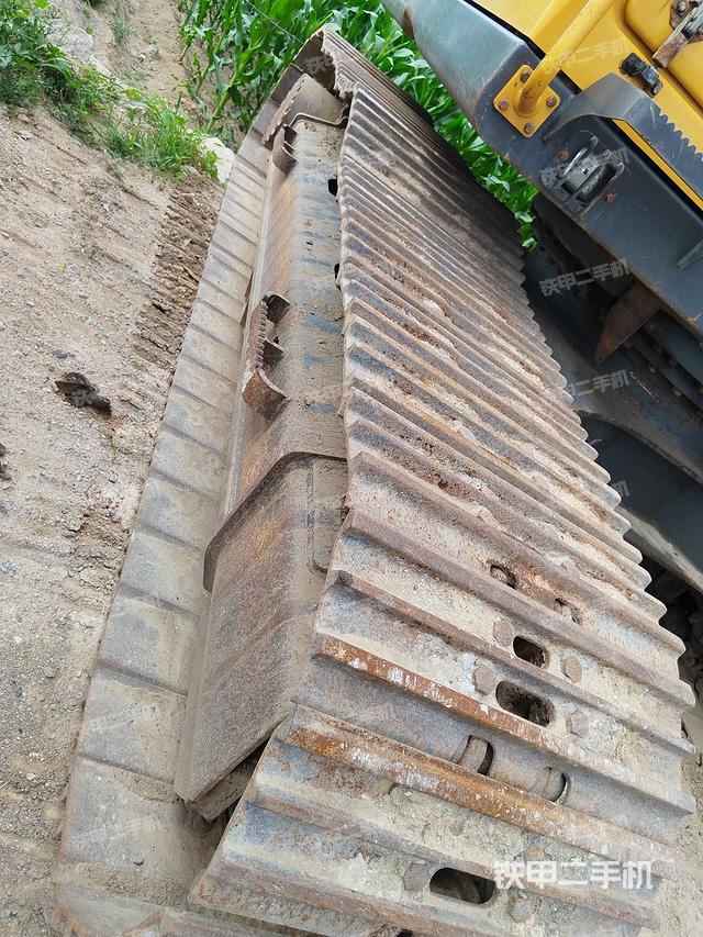 单侧履带整体（整机外观）