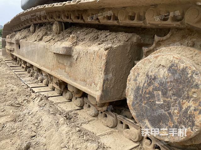 单侧履带整体（整机外观）