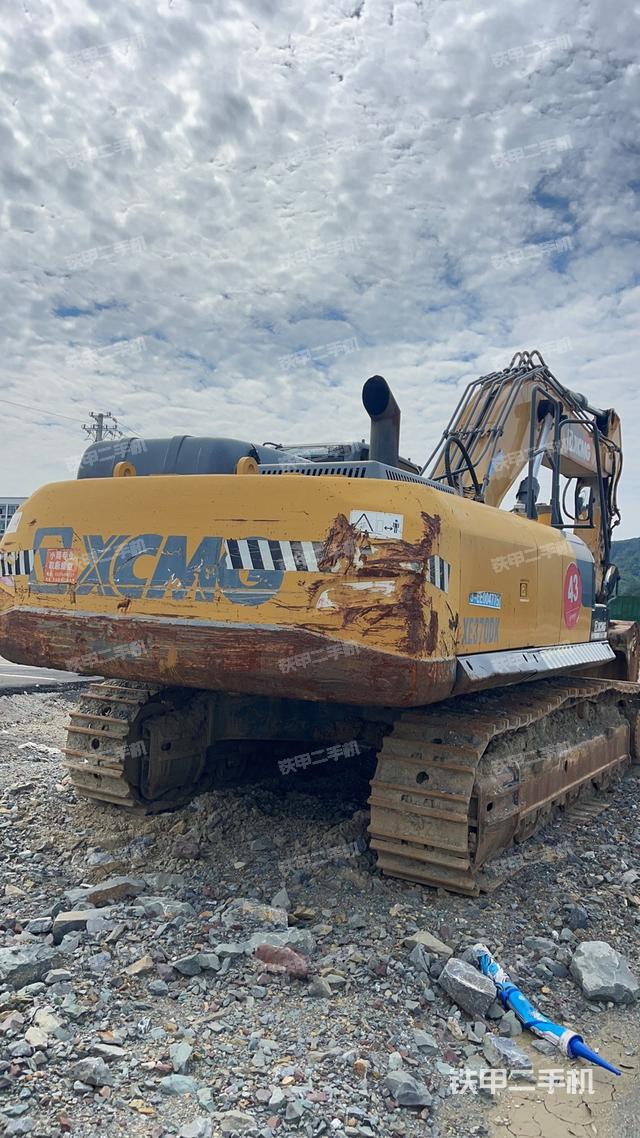 整机右后45°（整机外观）