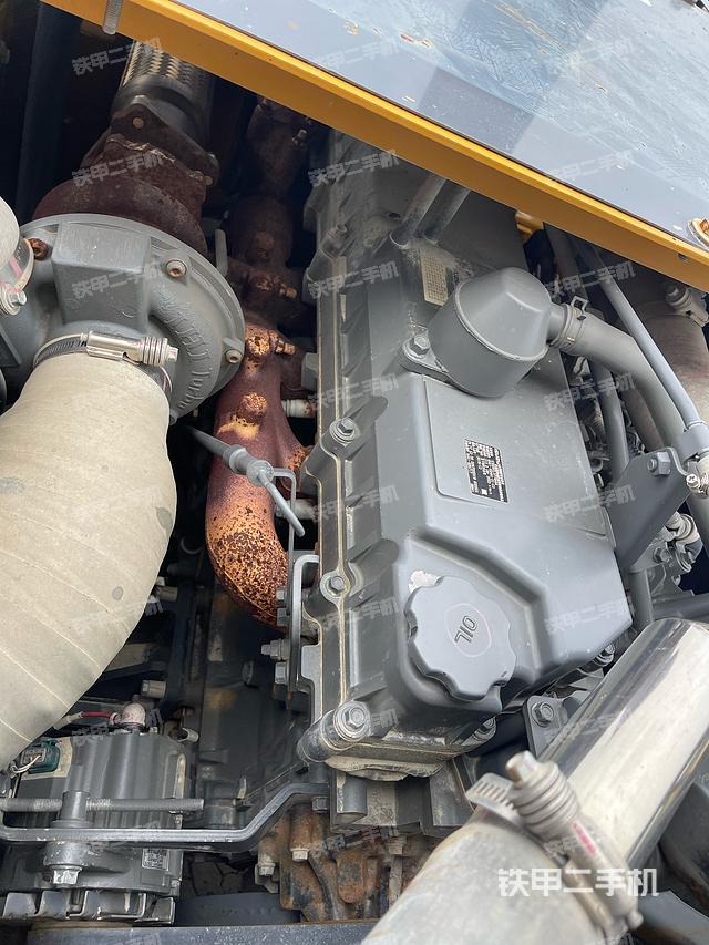 发动机整体俯视（整机外观）