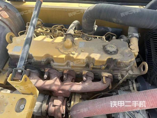 发动机整体俯视（整机外观）