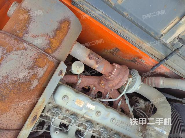 发动机整体俯视（整机外观）