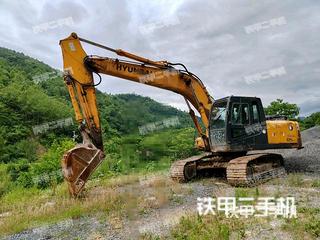 重庆现代R215-7C挖掘机实拍图片