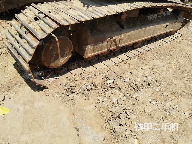 单侧履带整体（整机外观）