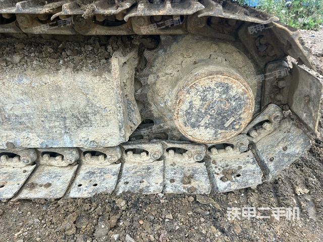 单侧履带整体（整机外观）