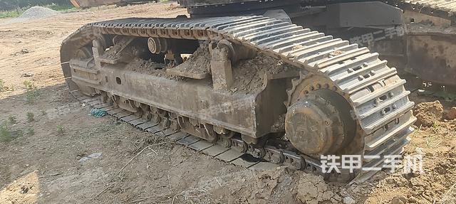 单侧履带整体（整机外观）