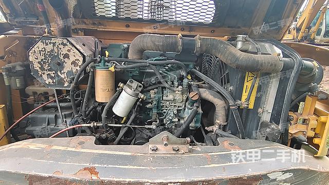 发动机整体俯视（整机外观）