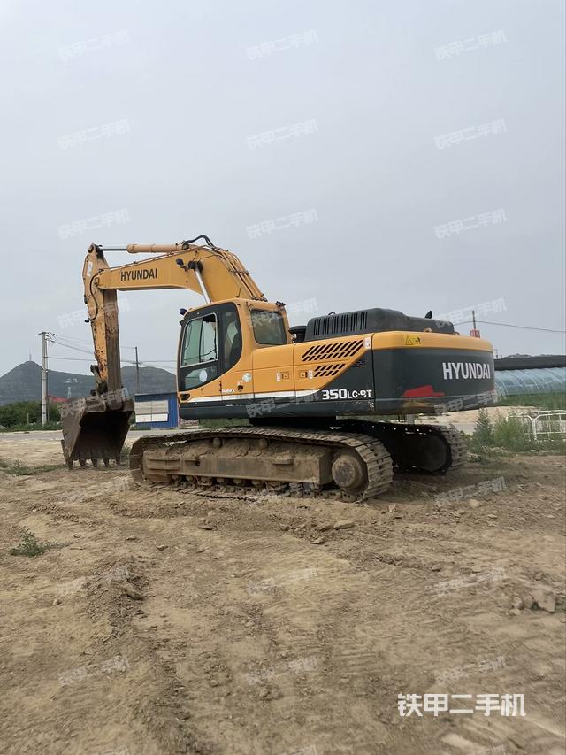 现代R305LC-9T挖掘机