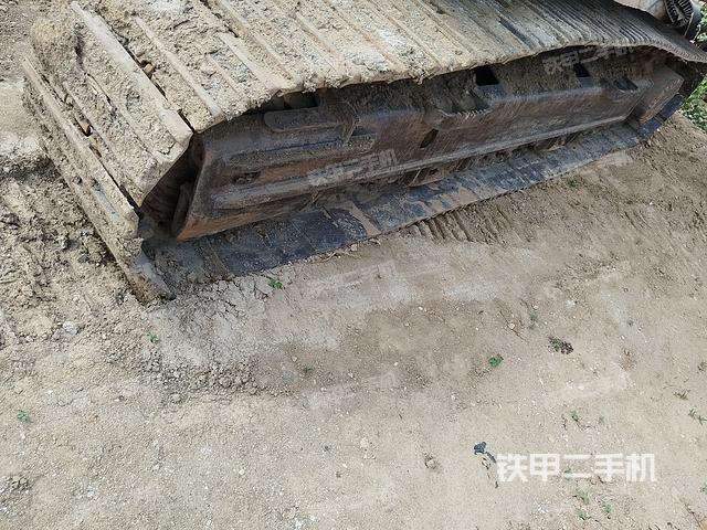 单侧履带整体（整机外观）