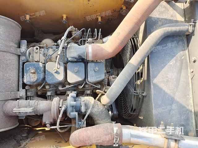 发动机整体俯视（整机外观）