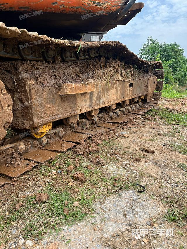 单侧履带整体（整机外观）