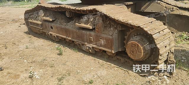 单侧履带整体（整机外观）