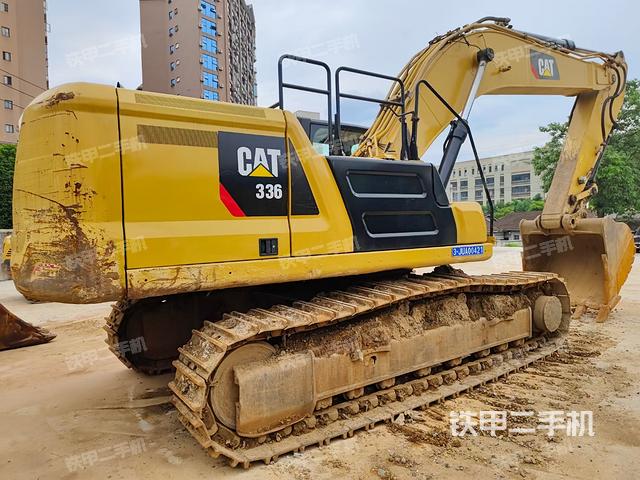 整机右后45°（整机外观）