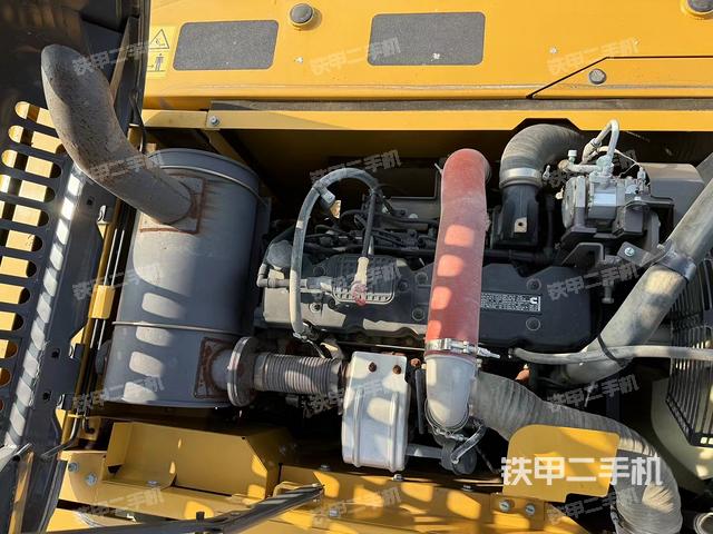 发动机整体俯视（整机外观）