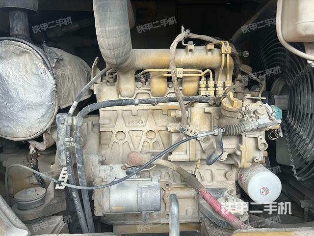 发动机整体俯视（整机外观）