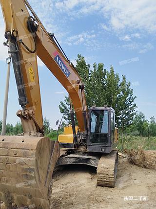 威海市出售 雷沃重工 FR225E2 挖掘机