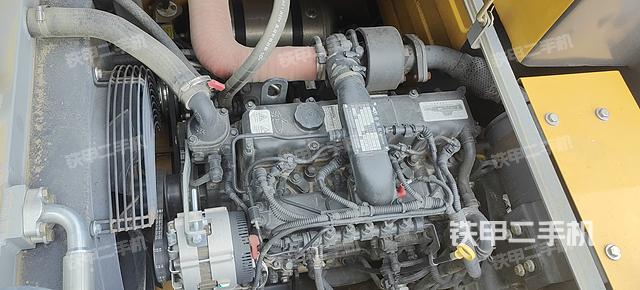 发动机整体俯视（整机外观）