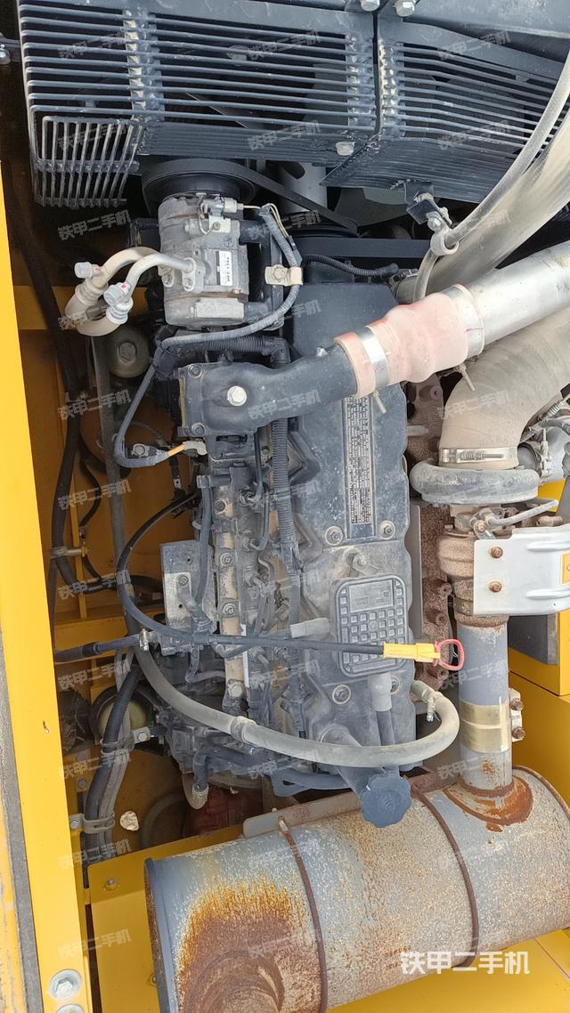 发动机整体俯视（整机外观）