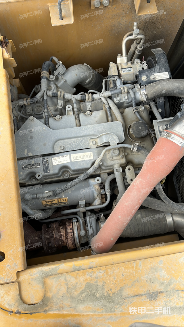 发动机整体俯视（整机外观）